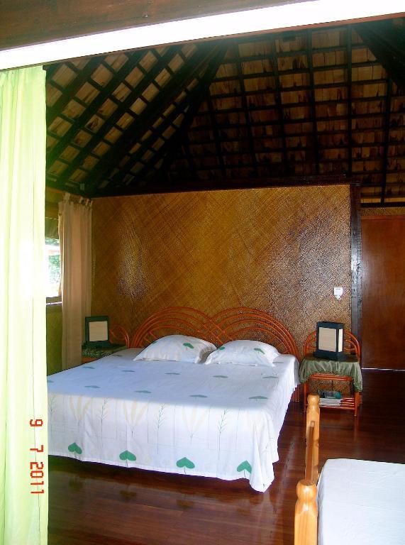 Tauhanihani Village Lodge La Vague Bleue Teahupoo Rom bilde
